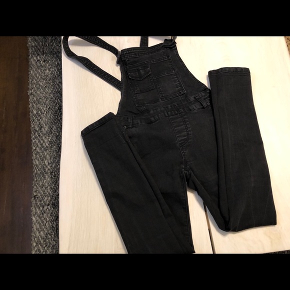 Free People Denim - Free people skinny overall Sz 24